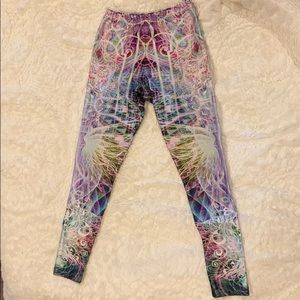 The Headspace 100% polyester leggings.